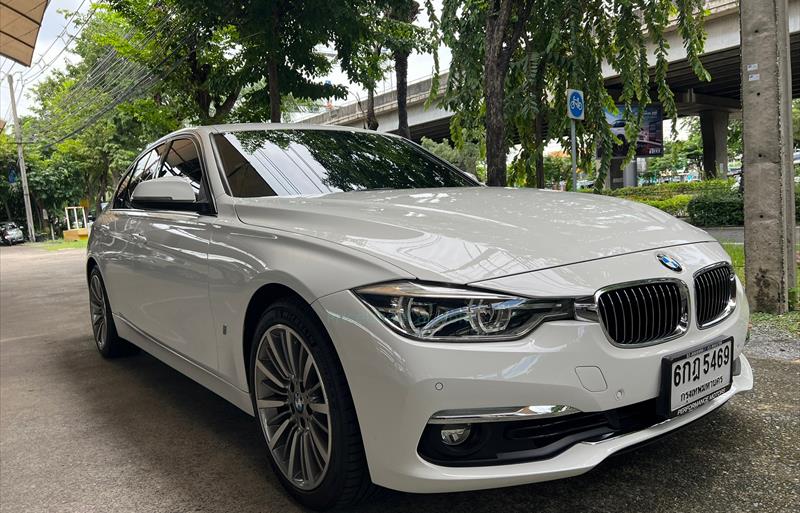 รถเก๋งมือสอง BMW 330E Luxury รถปี2017