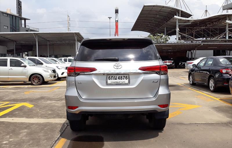 ขายรถอเนกประสงค์มือสอง toyota fortuner รถปี2017 รหัส 68256-รูปที่4