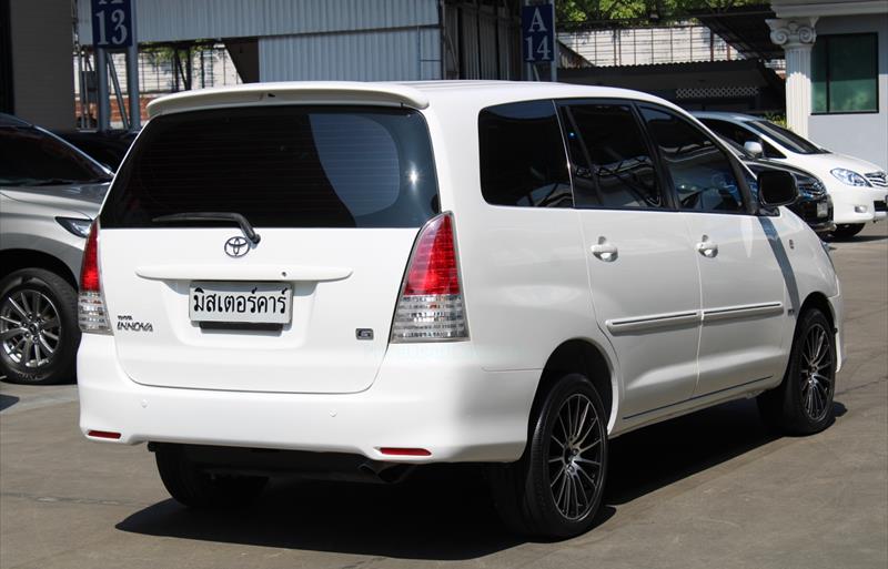 ขายรถตู้มือสอง toyota innova รถปี2010 รหัส 69012-รูปที่3