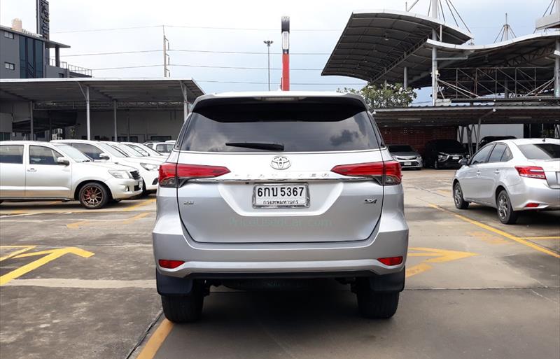 ขายรถอเนกประสงค์มือสอง toyota fortuner รถปี2017 รหัส 69334-รูปที่4