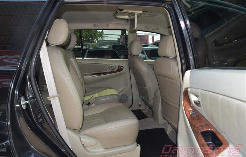 ขายรถตู้มือสอง toyota innova รถปี2013 รหัส 70170-รูปที่8