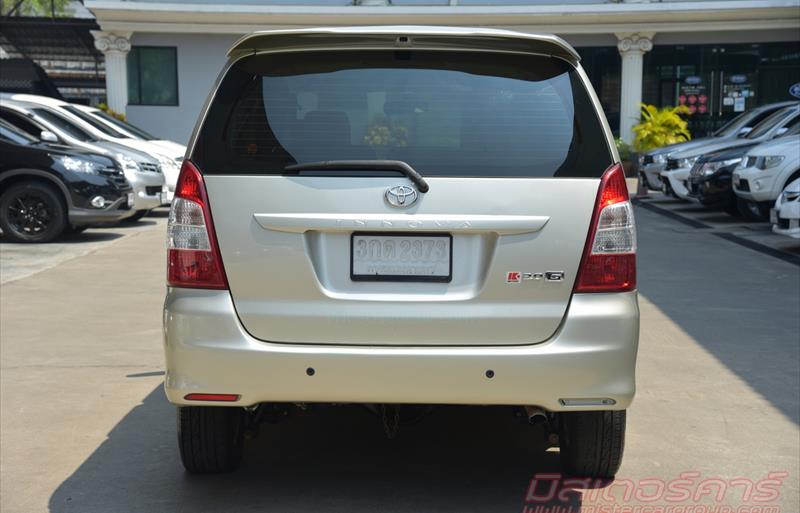 ขายรถตู้มือสอง toyota innova รถปี2014 รหัส 70171-รูปที่4