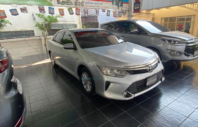 ขายรถเก๋งมือสอง toyota camry รถปี2017 รหัส 71084-รูปที่2