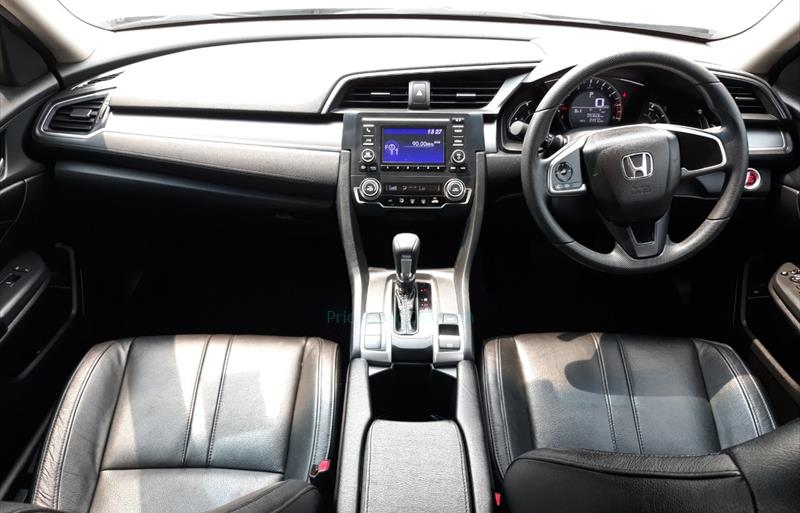 ขายรถเก๋งมือสอง honda civic รถปี2018 รหัส 71537-รูปที่8