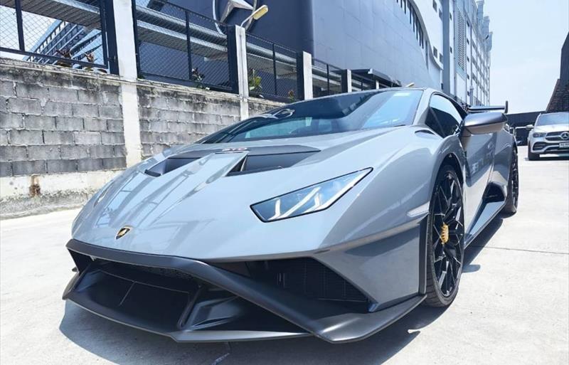 เช็คราคารถมือสอง Lamborghini แลมโบกินี่ ในตลาดรถยนต์ หาซื้อรถราคาถูก