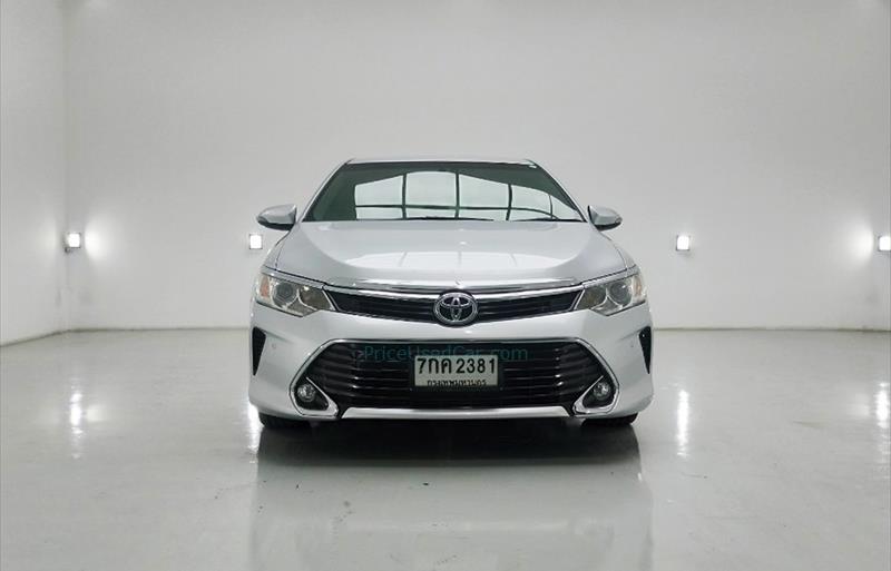 ขายรถเก๋งมือสอง toyota camry รถปี2017 รหัส 72365-รูปที่2