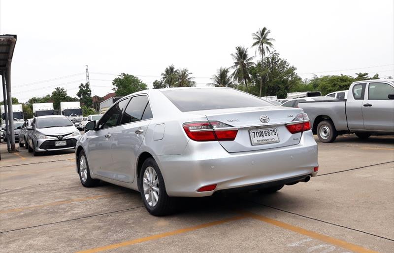 ขายรถเก๋งมือสอง toyota camry รถปี2018 รหัส 72382-รูปที่3