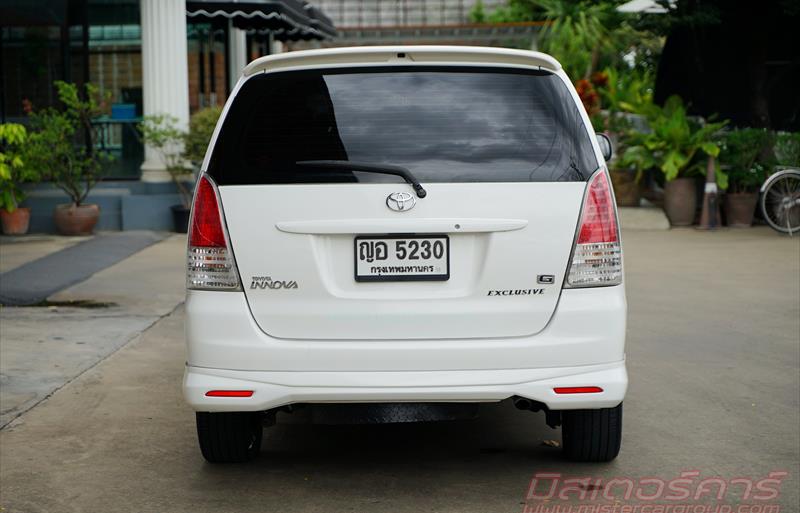 ขายรถตู้มือสอง toyota innova รถปี2011 รหัส 76540-รูปที่4