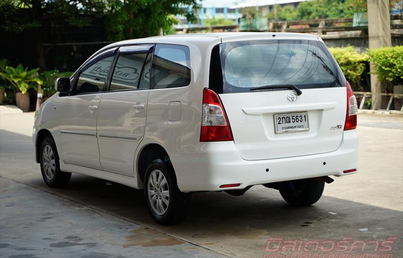 ขายรถตู้มือสอง toyota innova รถปี2013 รหัส 77105-รูปที่4