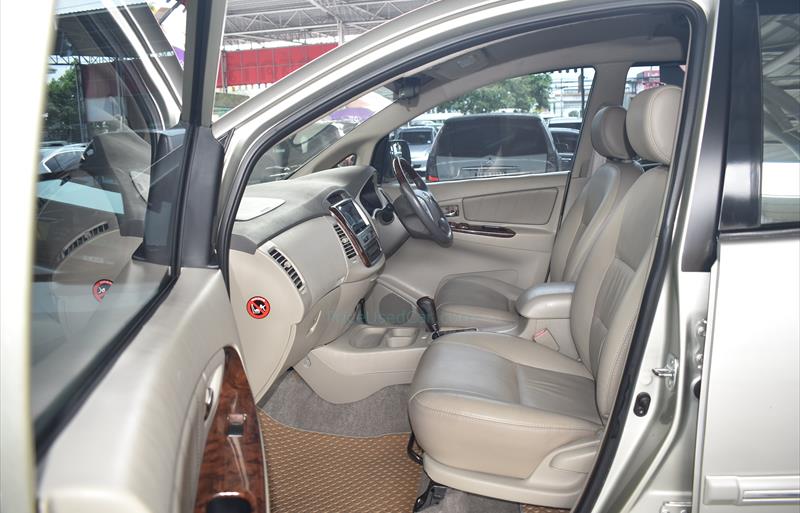 ขายรถตู้มือสอง toyota innova รถปี2014 รหัส 77935-รูปที่7