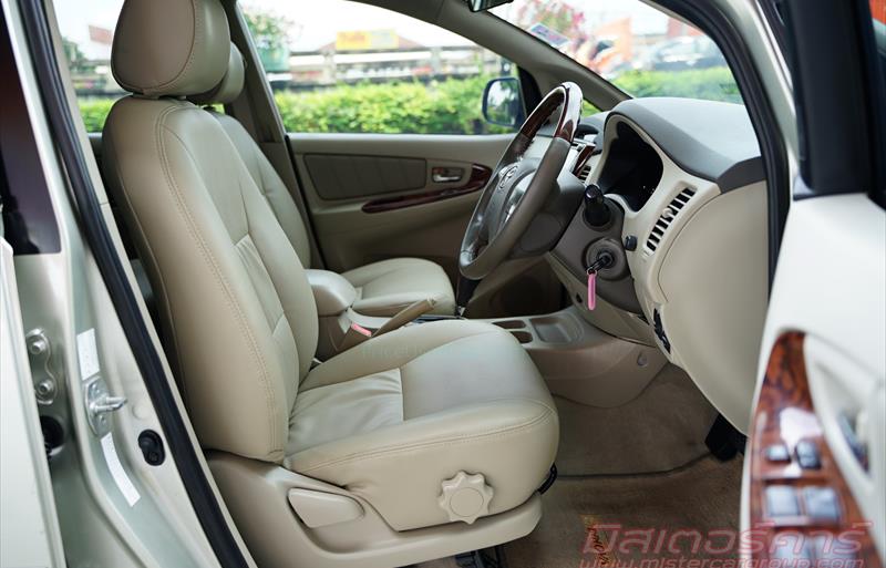 ขายรถตู้มือสอง toyota innova รถปี2011 รหัส 77949-รูปที่7