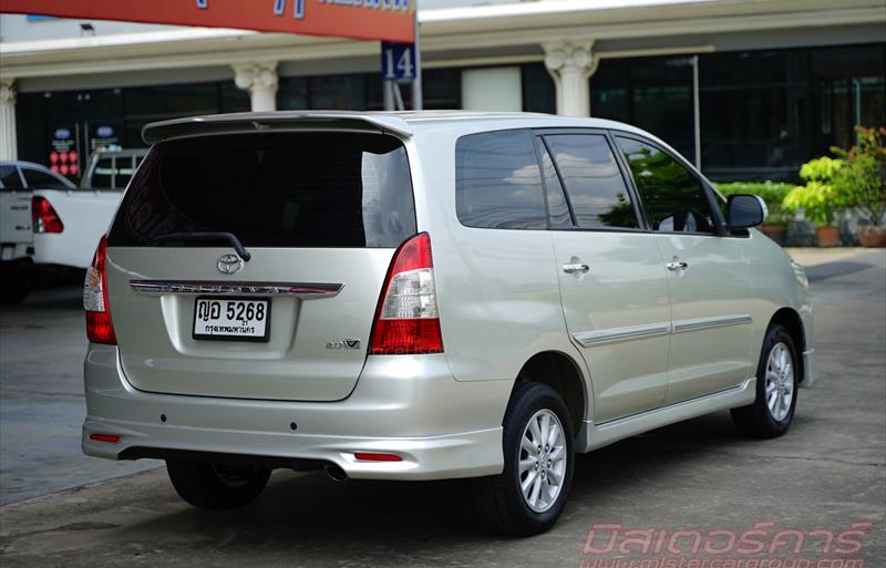 ขายรถตู้มือสอง toyota innova รถปี2011 รหัส 77949-รูปที่3