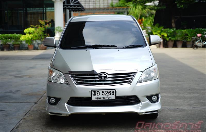 ขายรถตู้มือสอง toyota innova รถปี2011 รหัส 77949-รูปที่2