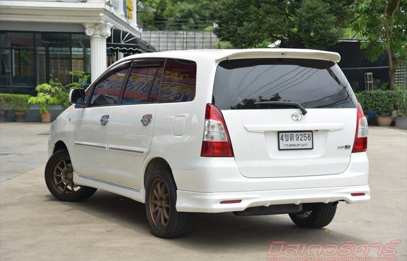 ขายรถตู้มือสอง toyota innova รถปี2014 รหัส 78404-รูปที่3