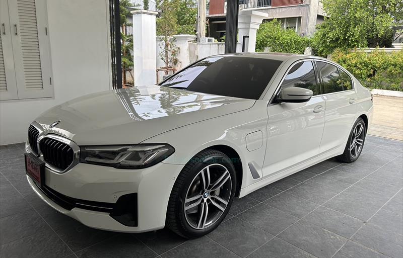 ขายรถเก๋งมือสอง bmw 530i รถปี2021 รหัส 83567 รูปที่4