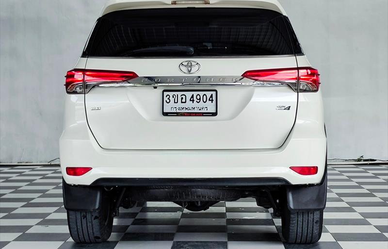 ขายรถอเนกประสงค์มือสอง toyota fortuner รถปี2016 รหัส 83765-รูปที่4