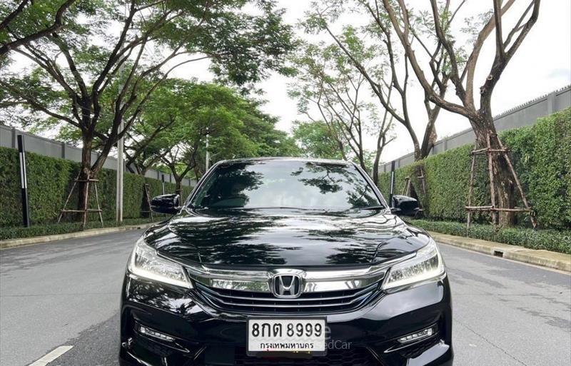 ขายรถเก๋งมือสอง honda accord รถปี2017 รหัส 84101-รูปที่2