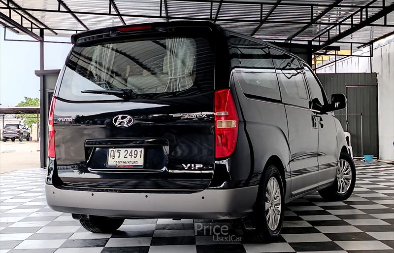 ขายรถตู้มือสอง hyundai h-1 รถปี2011 รหัส 84106-รูปที่3