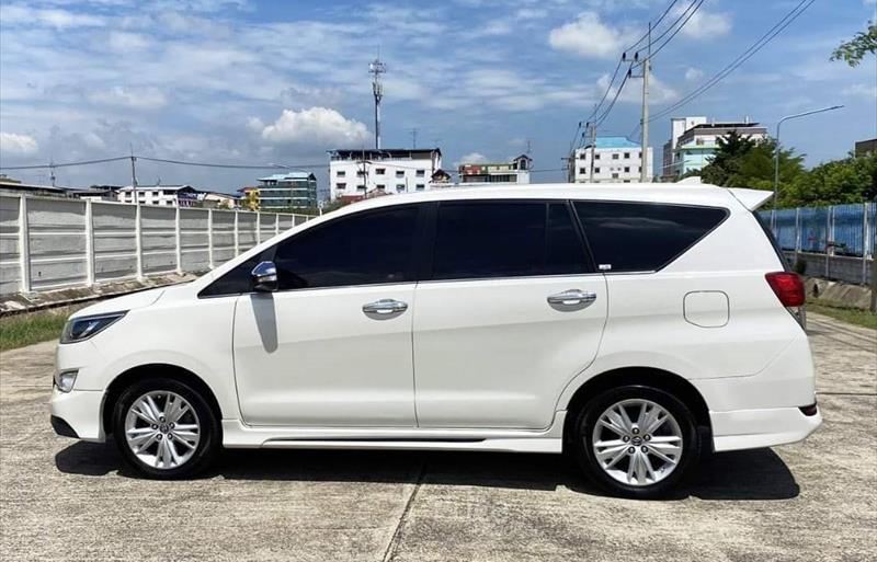 ขายรถตู้มือสอง toyota innova รถปี2017 รหัส 84371-รูปที่4