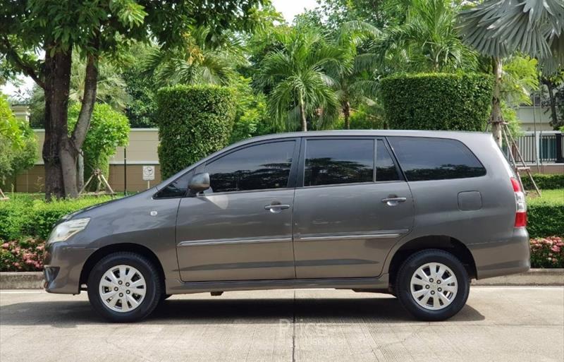 ขายรถตู้มือสอง toyota innova รถปี2013 รหัส 84606 รูปที่4