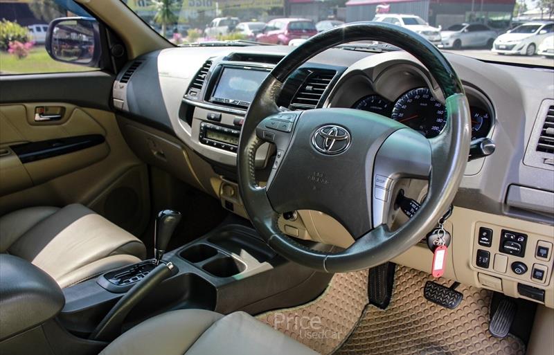 ขายรถอเนกประสงค์มือสอง toyota fortuner รถปี2012 รหัส 84683-รูปที่6