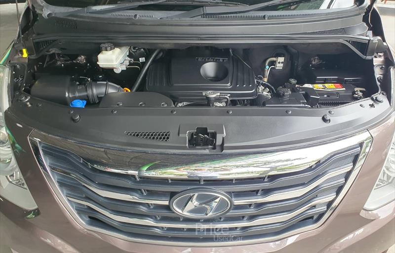 ขายรถตู้มือสอง hyundai h-1 รถปี2015 รหัส 84741-รูปที่9