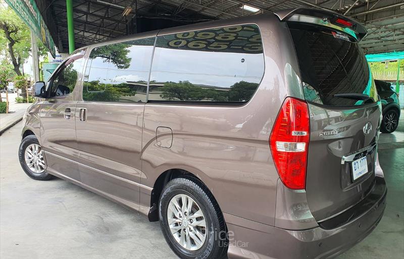 ขายรถตู้มือสอง hyundai h-1 รถปี2015 รหัส 84741-รูปที่4