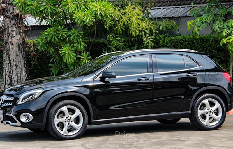 ขายรถอเนกประสงค์มือสอง mercedes-benz gla-200 รถปี2020 รหัส 84763-รูปที่2