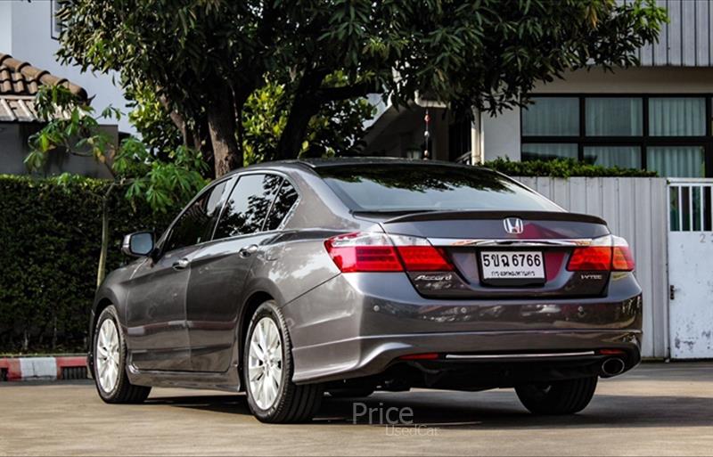 ขายรถเก๋งมือสอง honda accord รถปี2014 รหัส 84797-รูปที่5