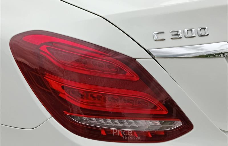 ขายรถเก๋งมือสอง mercedes-benz c300 รถปี2014 รหัส 84896-รูปที่6