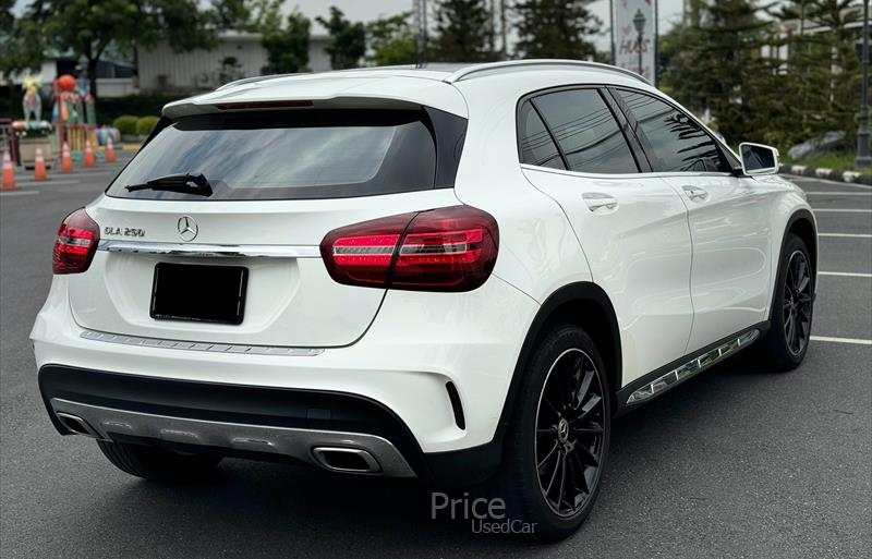 ขายรถเก๋งมือสอง mercedes-benz gla250 รถปี2018 รหัส 84945 รูปที่3