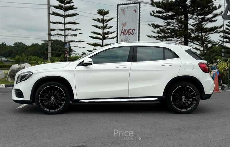 ขายรถเก๋งมือสอง mercedes-benz gla250 รถปี2018 รหัส 84945 รูปที่5