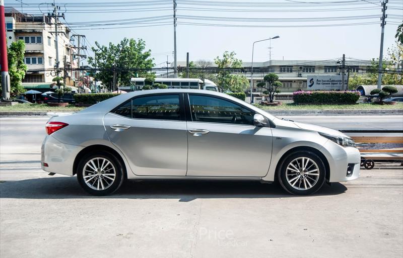 ขายรถเก๋งมือสอง toyota altis รถปี2014 รหัส 85022-รูปที่4