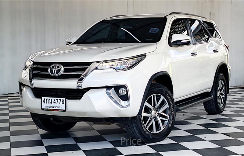 ขายรถอเนกประสงค์มือสอง toyota fortuner รถปี2015 รหัส 85122-รูปที่1