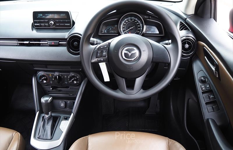 ขายรถเก๋งมือสอง mazda 2 รถปี2015 รหัส 85364 รูปที่8