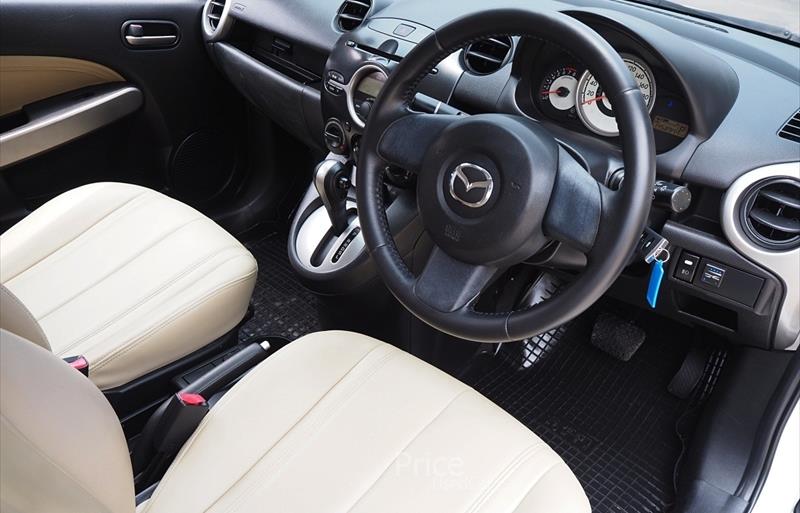 ขายรถเก๋งมือสอง mazda 2 รถปี2011 รหัส 85392 รูปที่7