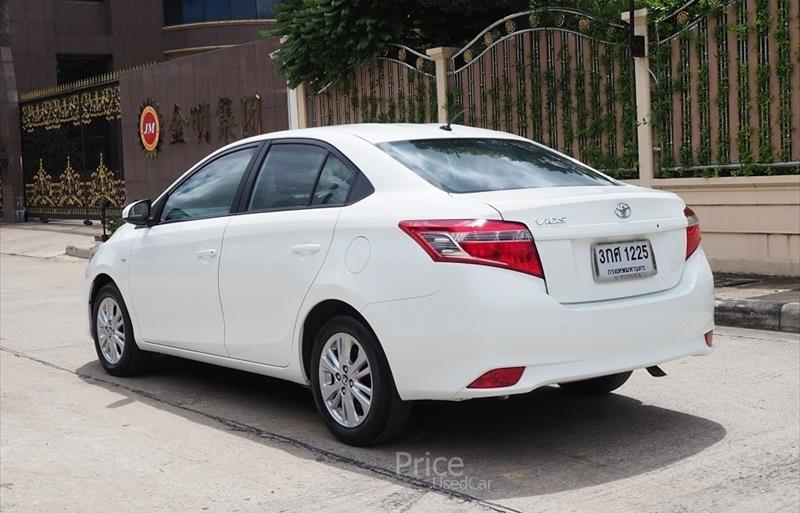 ขายรถเก๋งมือสอง toyota vios รถปี2014 รหัส 85452-รูปที่2