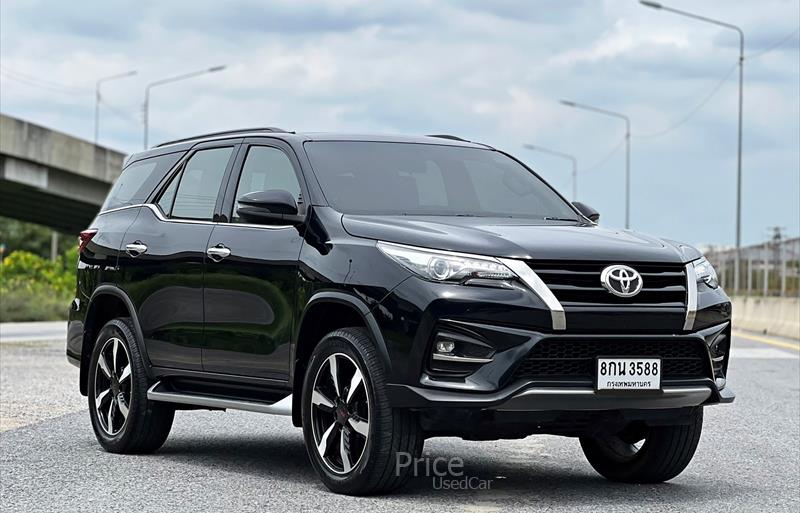 รถ SUV มือสอง 2.8 TRD Sportivo 4WD รถปี2019