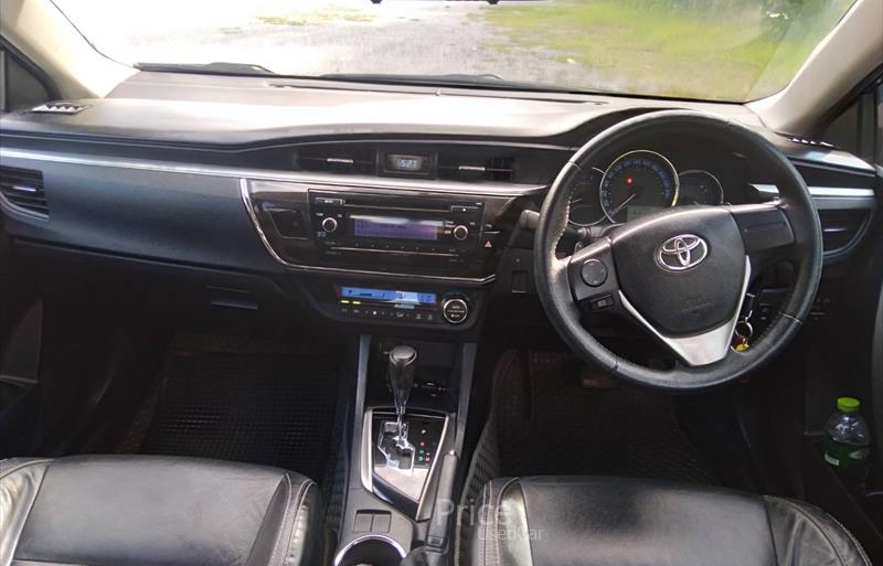 ขายรถเก๋งมือสอง toyota altis รถปี2014 รหัส 85670 รูปที่4