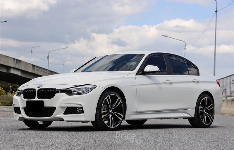 ขายรถเก๋งมือสอง bmw 320i รถปี2013 รหัส 85894 รูปที่1