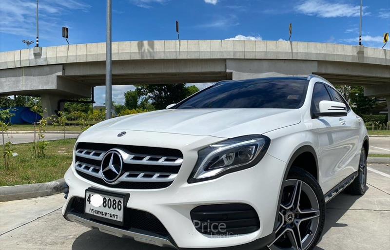 รถเก๋งมือสอง  MERCEDES BENZ GLA250 AMG รถปี2020