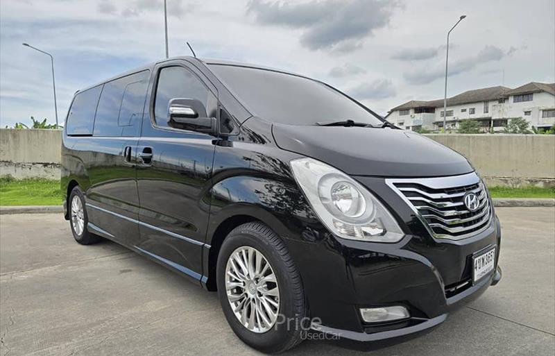 ขายรถตู้มือสอง hyundai h-1 รถปี2015 รหัส 86158-รูปที่1