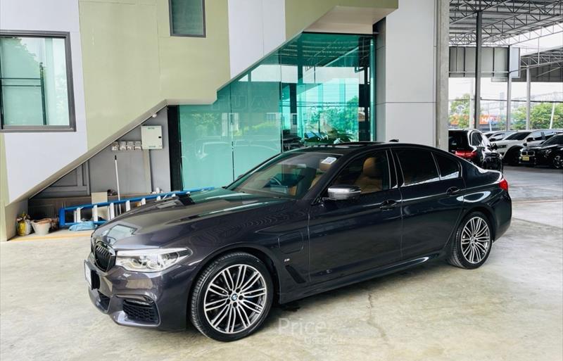 ขายรถเก๋งมือสอง bmw 530i รถปี2019 รหัส 86187-รูปที่3