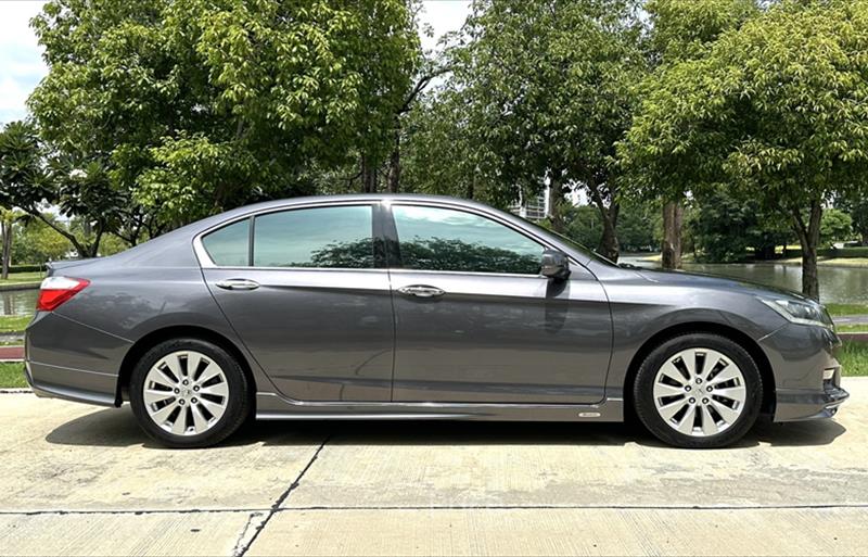 ขายรถเก๋งมือสอง honda accord รถปี2013 รหัส 86304-รูปที่7