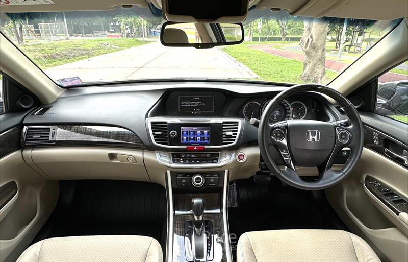 ขายรถเก๋งมือสอง honda accord รถปี2013 รหัส 86304-รูปที่10