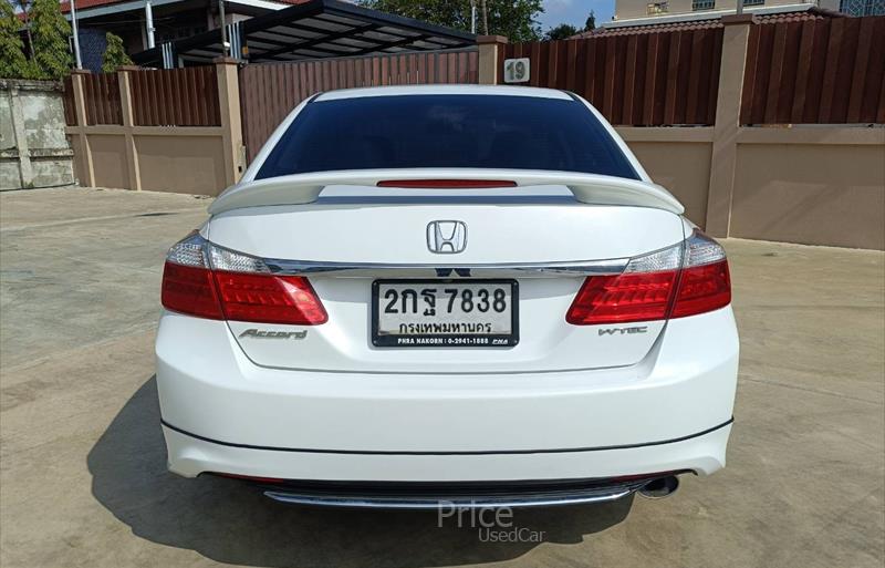 ขายรถเก๋งมือสอง honda accord รถปี2013 รหัส 86328-รูปที่4