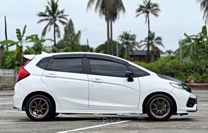 ขายรถเก๋งมือสอง honda jazz รถปี2020 รหัส 86329-รูปที่6