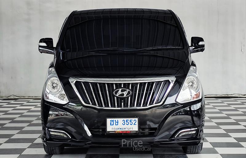 ขายรถตู้มือสอง hyundai h-1 รถปี2015 รหัส 86411-รูปที่2